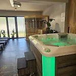 Belle View Strumyk 212 - Jacuzzi &