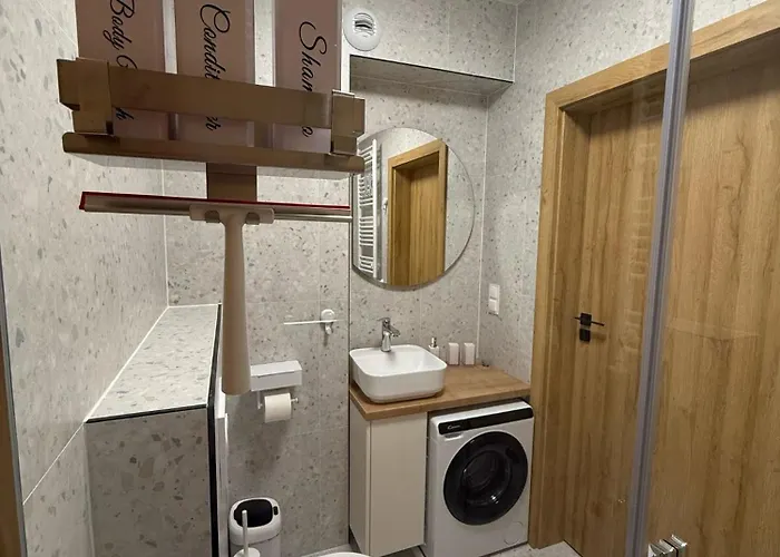 Belle View Strumyk 212 - Jacuzzi & Spa 아파트 스클라르스카포렘바