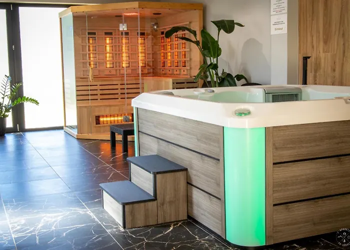 Belle View Strumyk 212 - Jacuzzi & Spa 아파트 스클라르스카포렘바